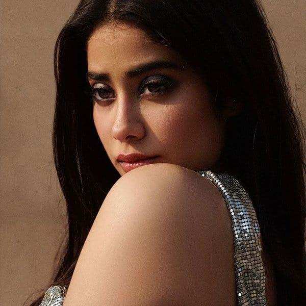 Janhvi Kapoor’s ‘Timepass’ Photoshoot is Hot AF