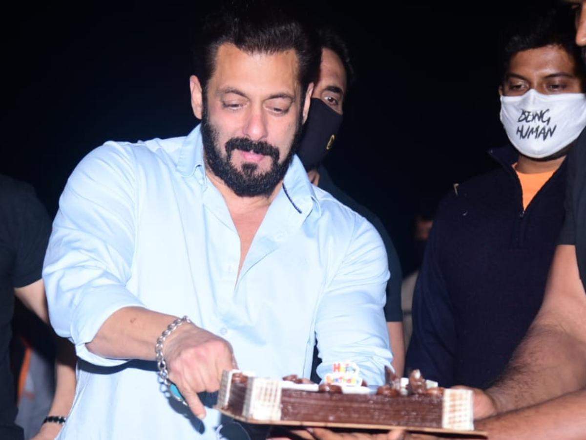 Salman Khan’s Birthday Celebrations At Farmhouse
