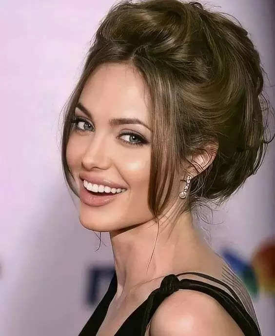 Top 10 Beautiful Smiles In The World In 2023 