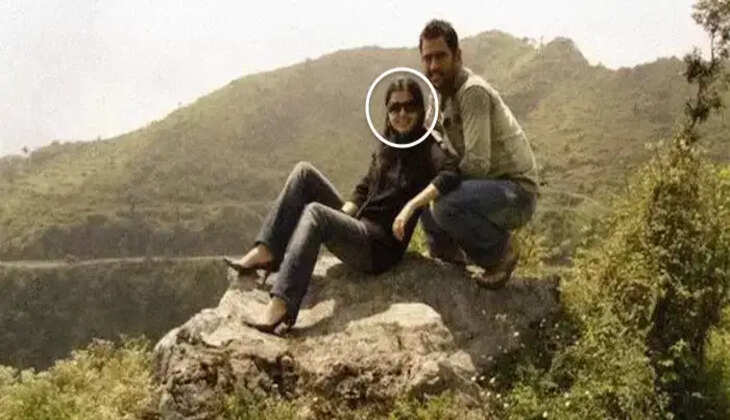 Truth Behind Pics Of M.S Dhoni's Ex- GF Priyanka Jha Who Died In A Car Crash