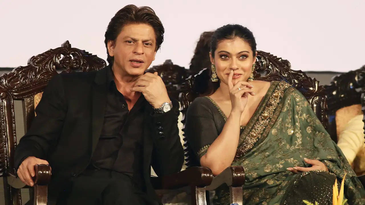 Kajol has an apt explanation when compared to Shah Rukh Khan romancing young actresses while she plays mother