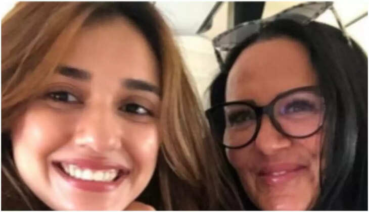 disha patani with tigers mother