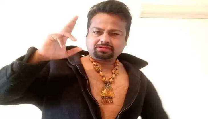 Deepak Kalal Gender, Wife, Height, Education, Net Worth, Age