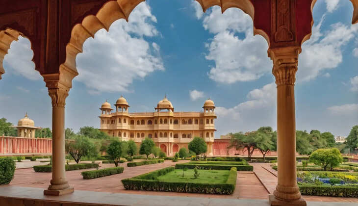 Know About Jaipur Trip Quotes And Captions For Instagram