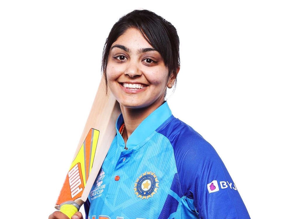 Harleen Deol Biography, Age, Husband, WPL, Height, Family In 2025