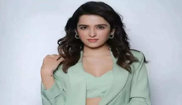 Top 10 Female Indian Youtube Singers in 2023