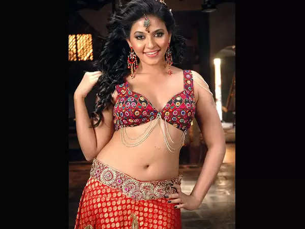 Top 10 Hottest Item Girls of South Indian Movies