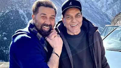  Sunny Deol Speaks On His Bonding With His Father Dharmendra!!