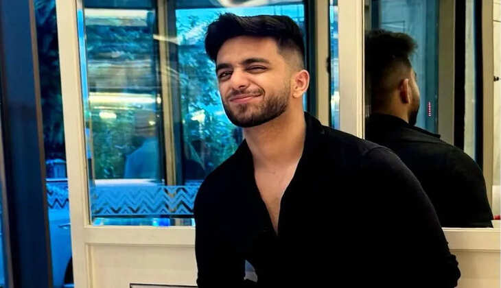 Aarush Bhola Biography, Age, Height, Birthday, Family, Net Worth In 2025