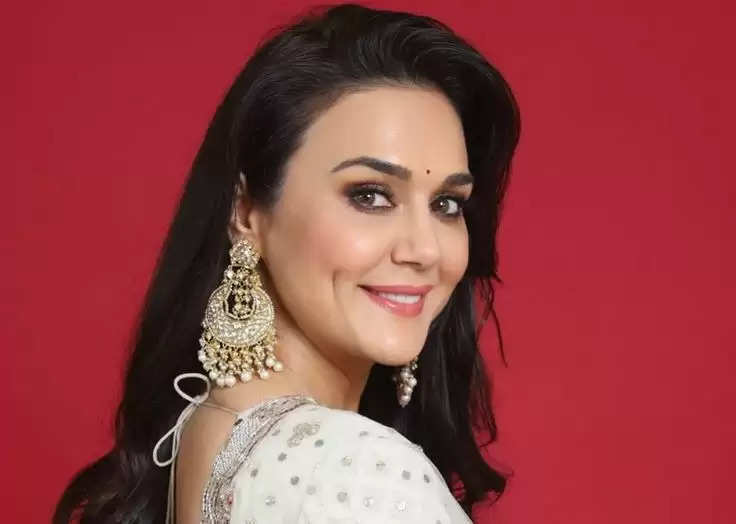 Preity Zinta Biography, Age, Height, Birthday, Career, Net Worth, Films