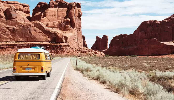 Top Tips for Managing Data Costs on Your USA Road Trip with an eSIM