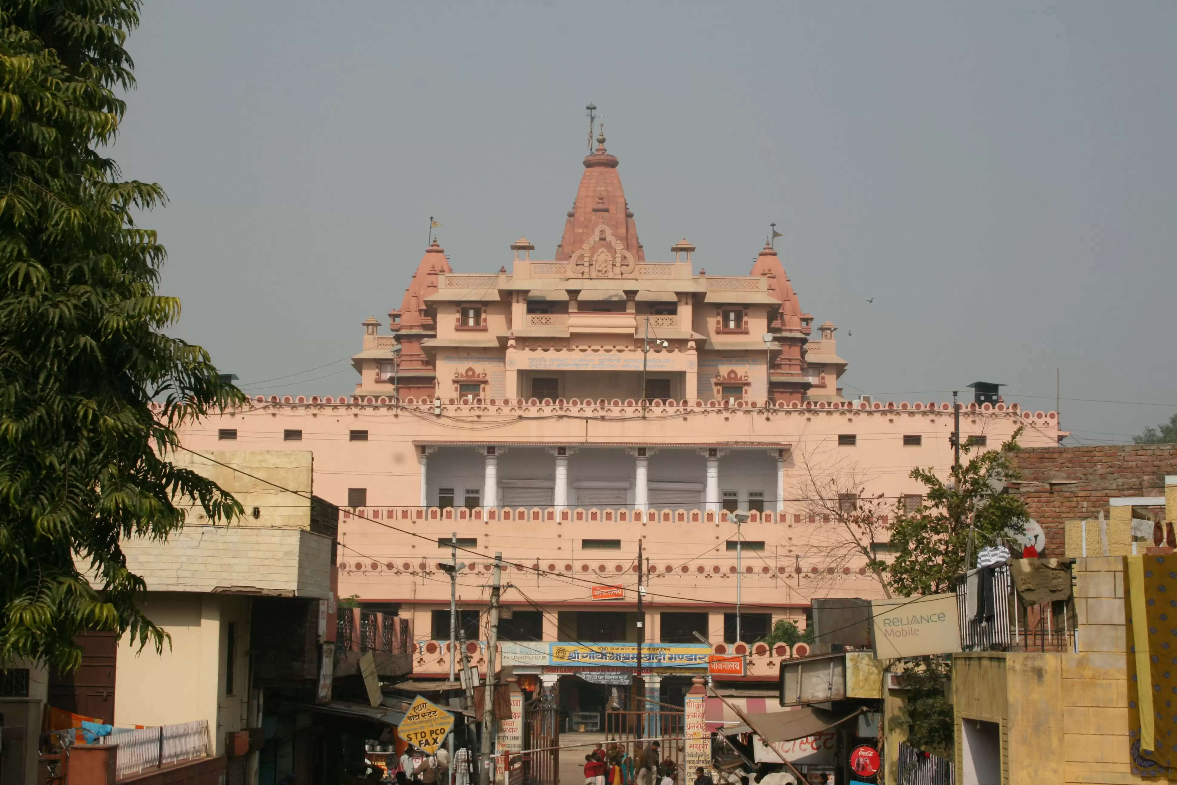Top 10 Famous Temples In Mathura & Vrindavan In 2023