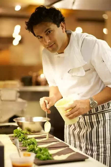 Vikas Khanna