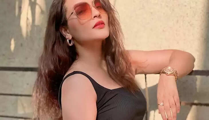 Sunaina Age, Size, DOB, Height, Weight, Boyfriend, Family, Biography In 2025