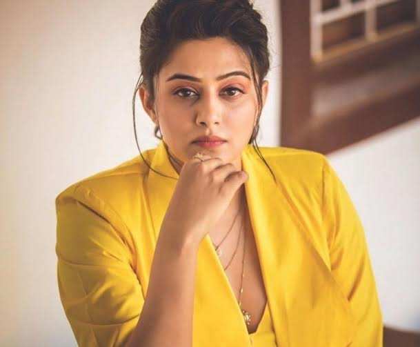 Priyamani Gives Befitting Reply To A Fan, Asking Her To Post Nudes