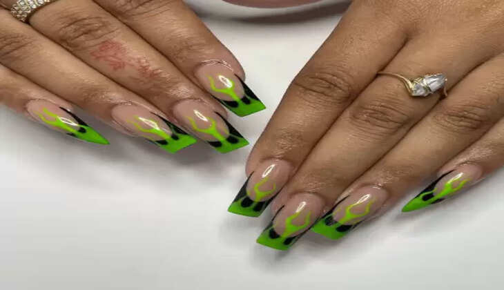 Edgy Green and Black Nail