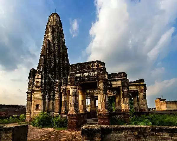 Temples in Pakistan