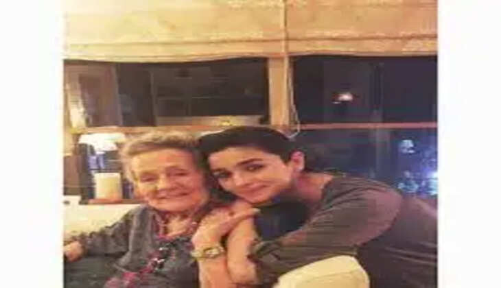 Gertrude Hoelzer Soni Razdan’s Mother