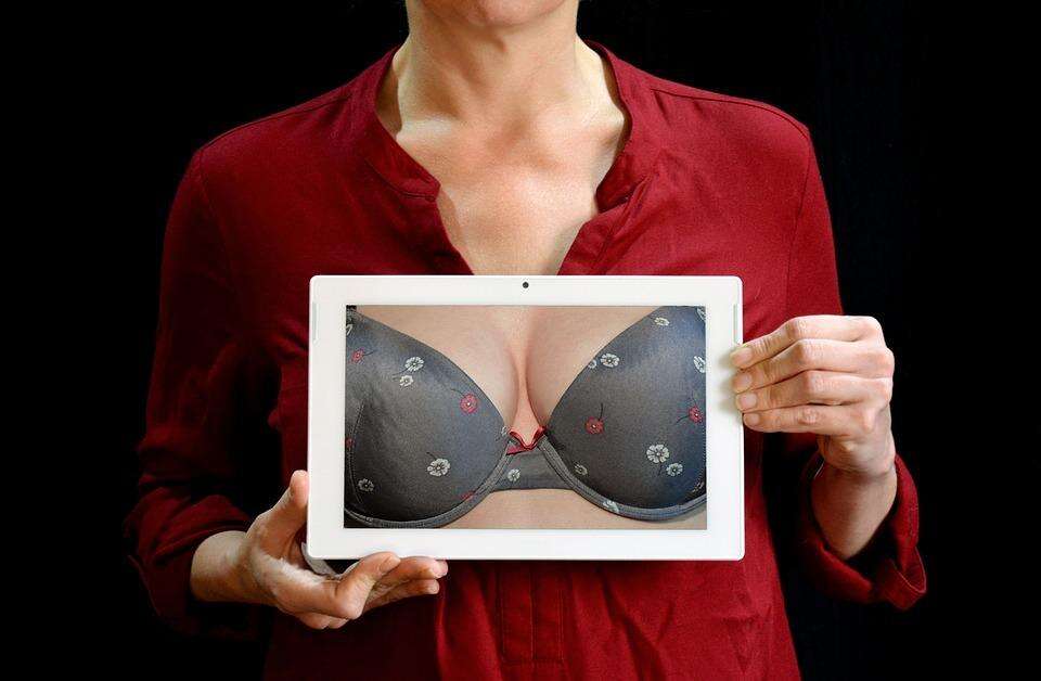 Blind Item(Pinkvilla) – #MeToo Gossip – 15th Oct