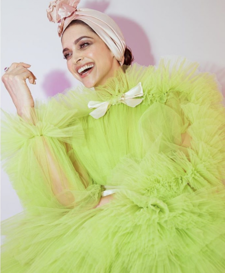Neon Is In Vogue