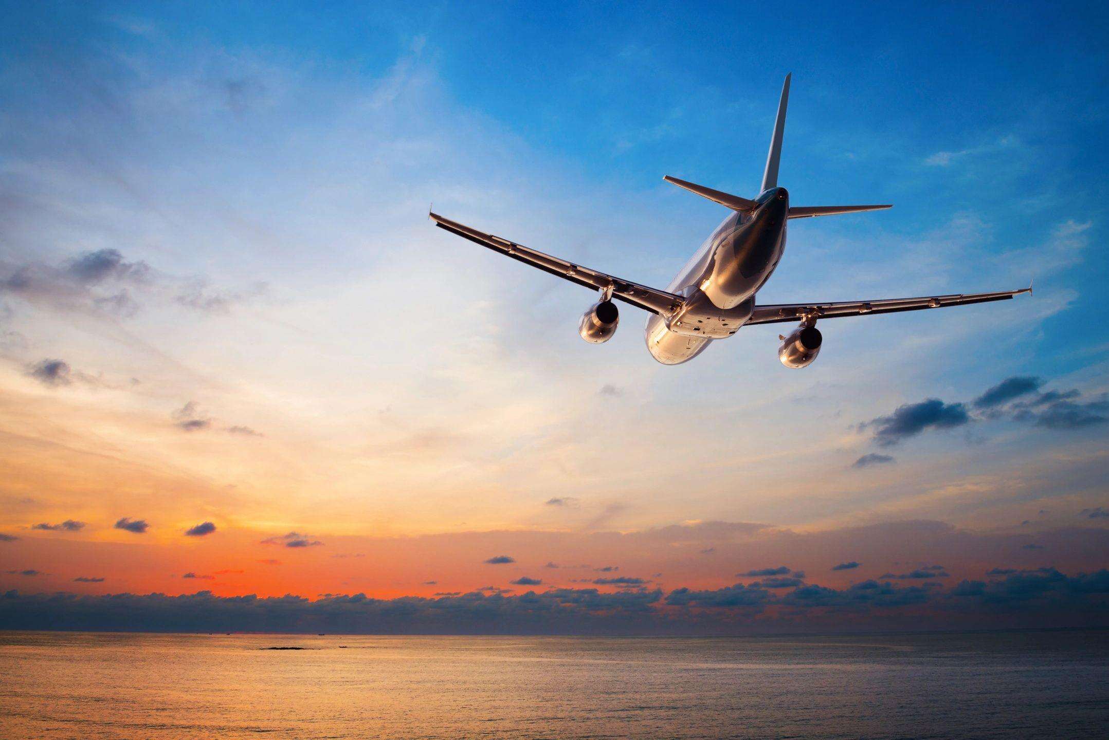 TOP 5 WAYS TO TRAVEL IN A EASY AND CHEAP WAY!