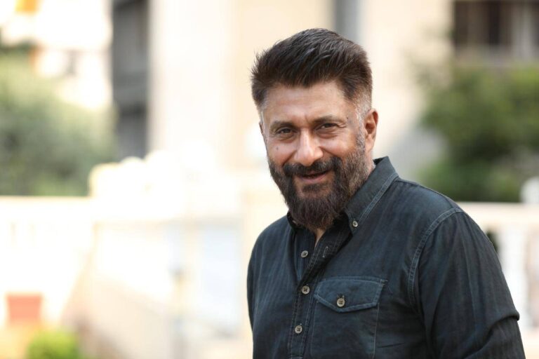 Vivek Ranjan Agnihotri Kickstarts The Shoot Of The Kashmir Files