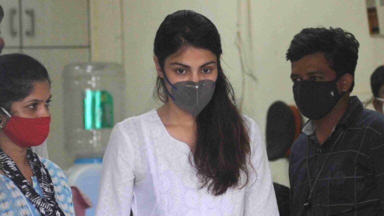 Rhea Chakraborty’s Neighbor Fails To Support Her Claim