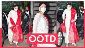 Kareena Kapoor Khan Being A Fashion Inspiration