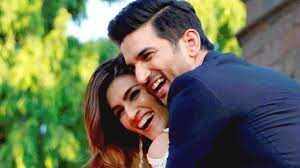 Kriti Sanon FINALLY Breaks her Silence on Sushant Singh Rajput's Death