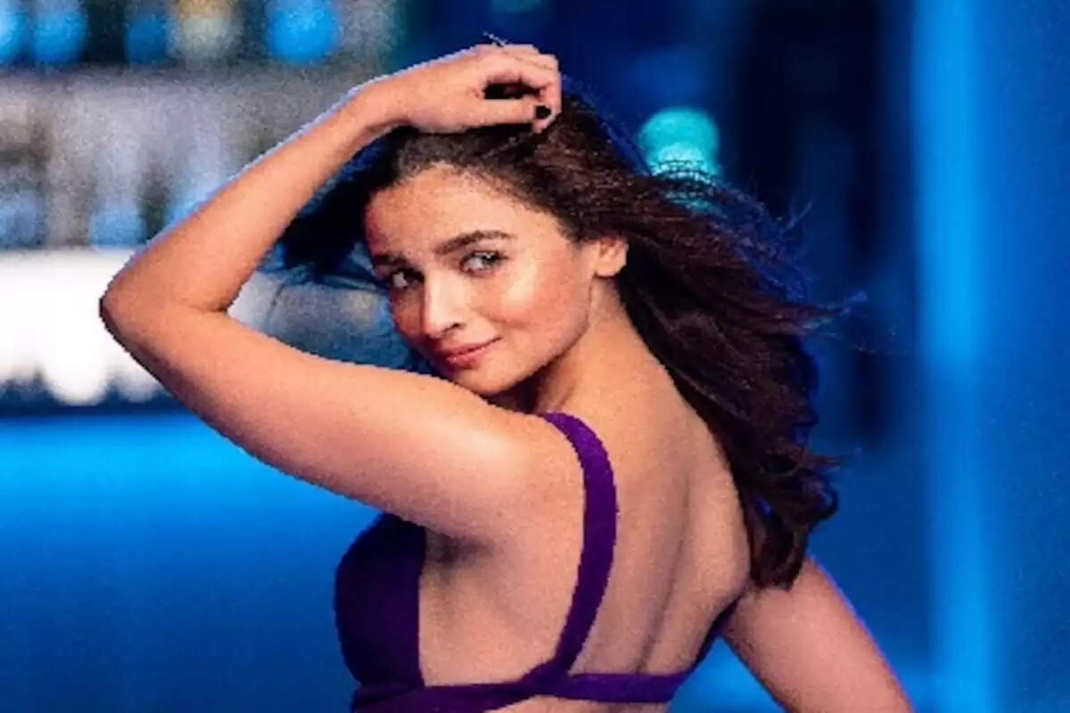 10 Bollywood Songs For Girls