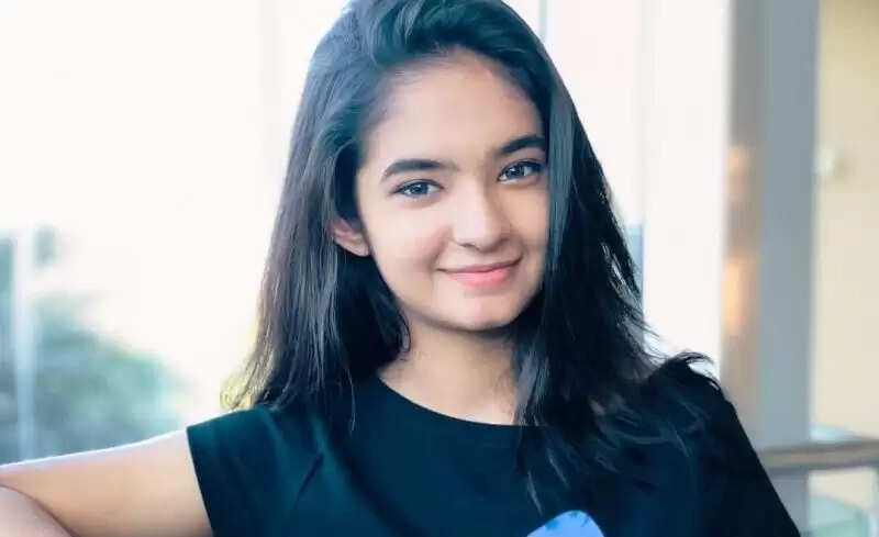 When Anushka Sen Without Makeup Pics Went Viral