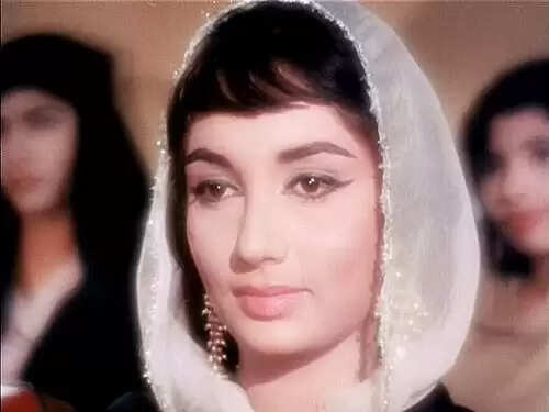 When Actress Sadhna Shivdasani Passed Away at 74