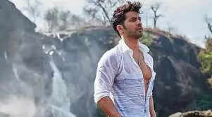 Varun Dhawan To Star In Sajid Nadiadwala's Sanki