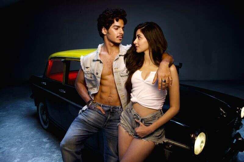 Ishaan Khatter in awe of Ananya Panday’s different moods from Gehraiyaan