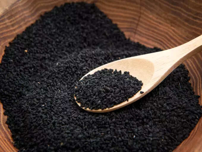 Benefits Of Having Kallonji Or Mangrela Seeds