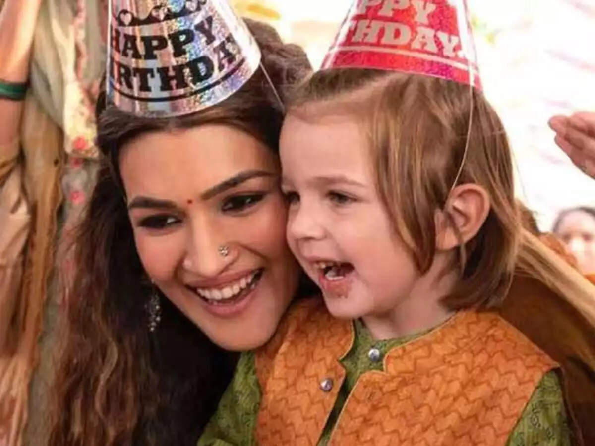 How 5 Year Old Jacob Smith - Who Played Raj in Mimi Was Discovered!