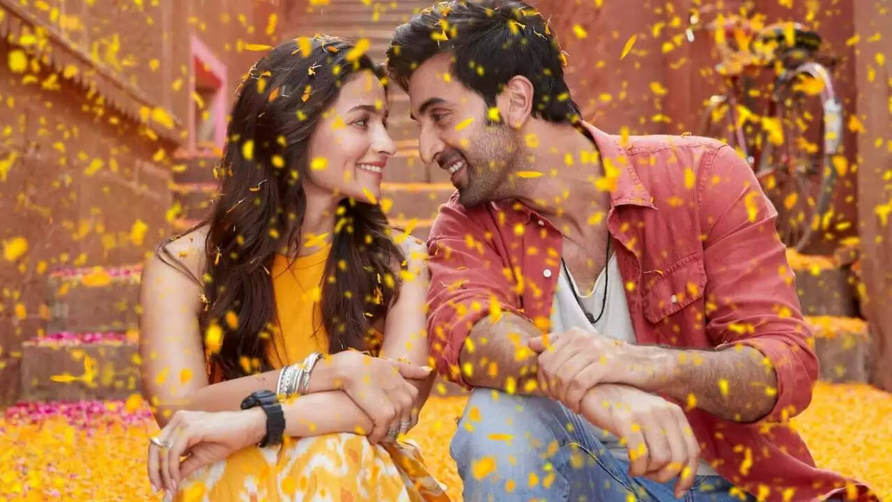 This Is The Script of Ranbir Kapoor & Alia Bhatt's Brahmashtra