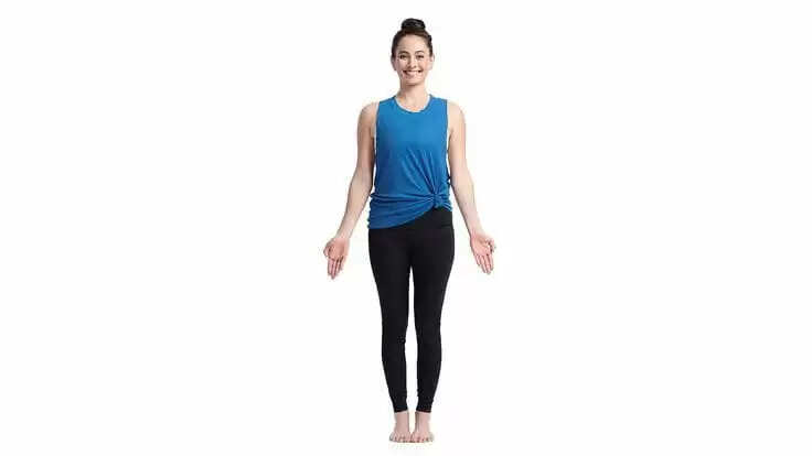 Simple Way to Do Tadasana In Mountain Pose & It's benefits