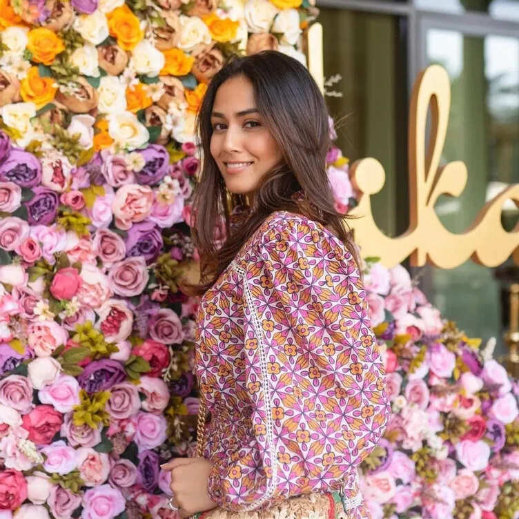 Mira Rajput's Beautiful Photo in Floral Dress Impresses Ishaan Khatter