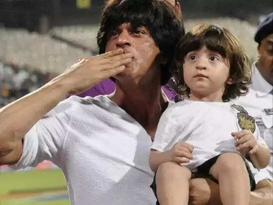 AbRam Khan's Alleged Surrogate Mother's Deatail Revealed!