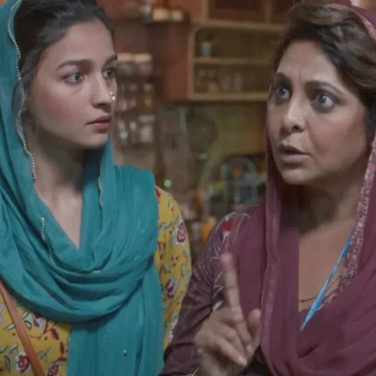 Alia Bhatt's Darlings Review