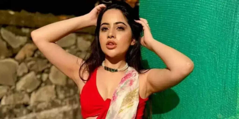 Urfi Javed's Age, Family, Tv Shows & Other Facts Revealed!