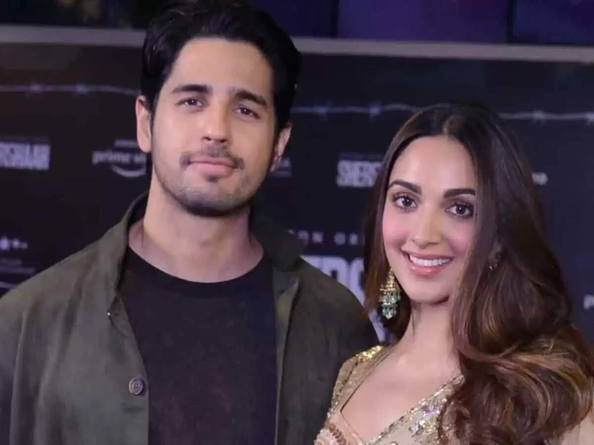 Sidharth Malhotra Can't Stop Blushing as Salman Khan Teases him about his Wedding with Kiara Advani