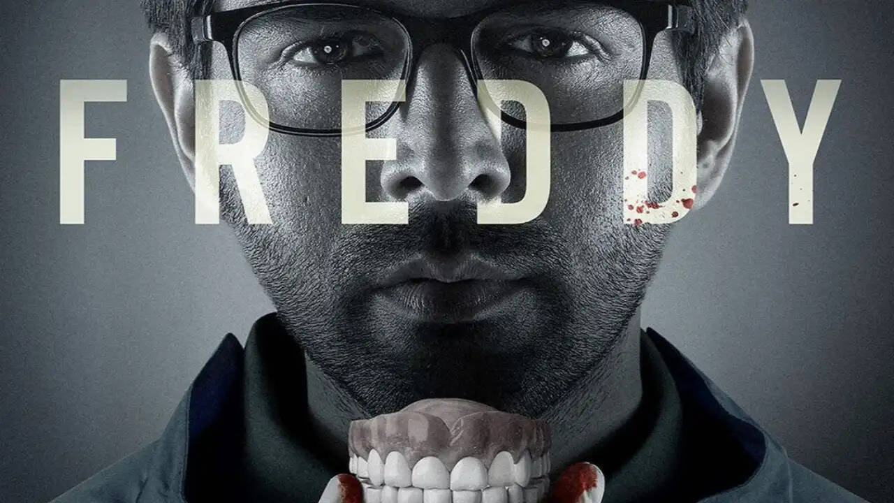 Kartik Aryan Introduces his Character Dr Freddy Ginwala