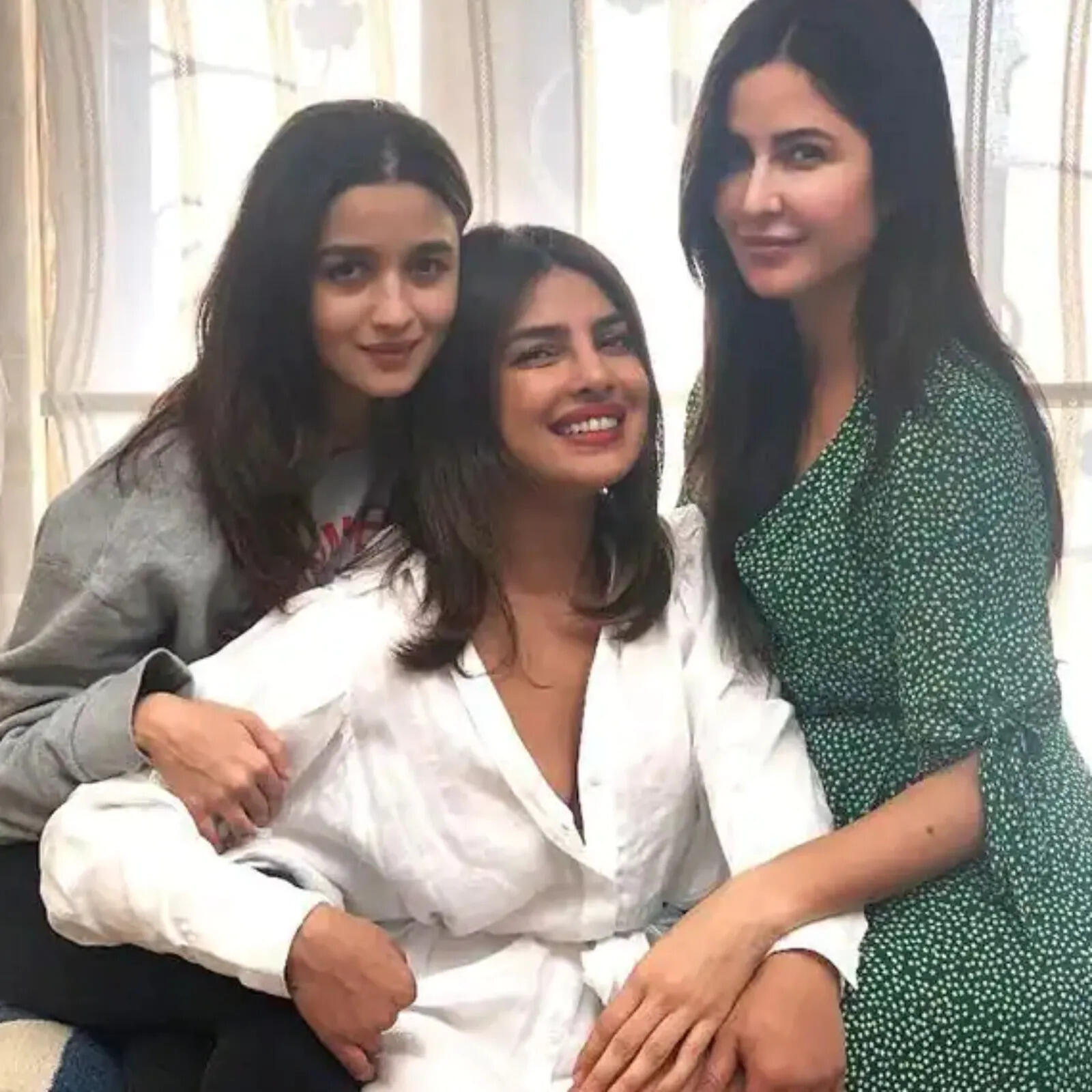 Jee Le Zaraa to Go on Floors in 2023? Priyanka Chopra Finally Spills the Beans