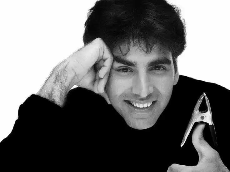 When Akshay Kumar Got Brutally Trolled For Copying Viral Meme During Bachchan Pandey