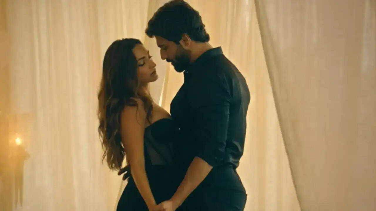 Govinda Naam Mera’s Bana Sharabi: Vicky Kaushal’s SRK-Style Romance with Kiara Advani will Melt your Hearts