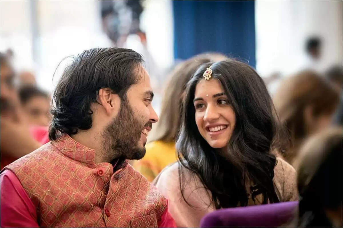 Shah Rukh Khan, Ranbir Kapoor, Alia Bhatt, and Other Celebrities Attend The Grand Celebration For Anant Ambani and Radhika Merchant.