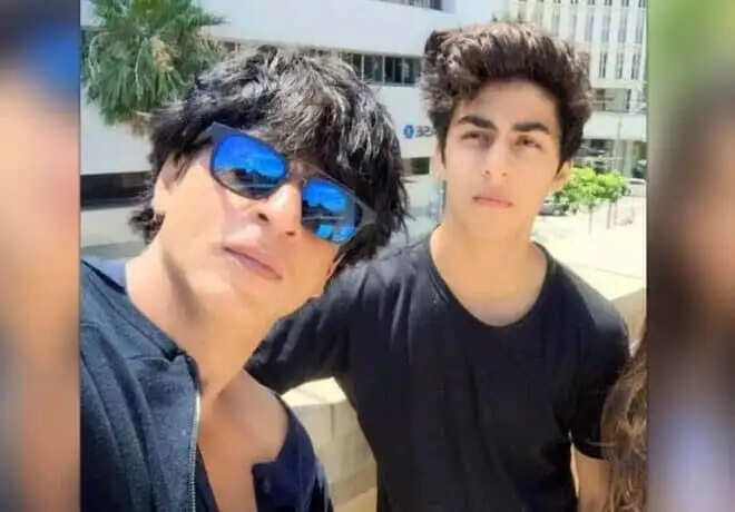 Shah Rukh Khan is Extremely Happy as his Son Aryan Khan is All Set to Make his Debut as a Filmmaker