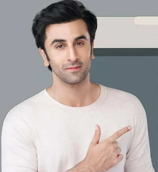 The plots of the family-friendly comedies Animal and Tu Jhoothi Main Makkaar, starring Ranbir Kapoor, have been revealed.